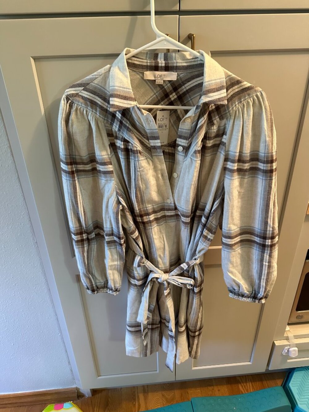 NWT Loft Tie Dress Size Medium